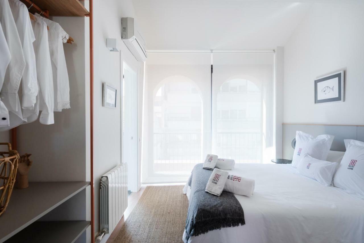 Apartamento Petit Luxe Tobella Dreta Terrassa Exterior foto