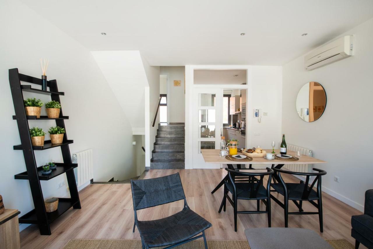 Apartamento Petit Luxe Tobella Dreta Terrassa Exterior foto