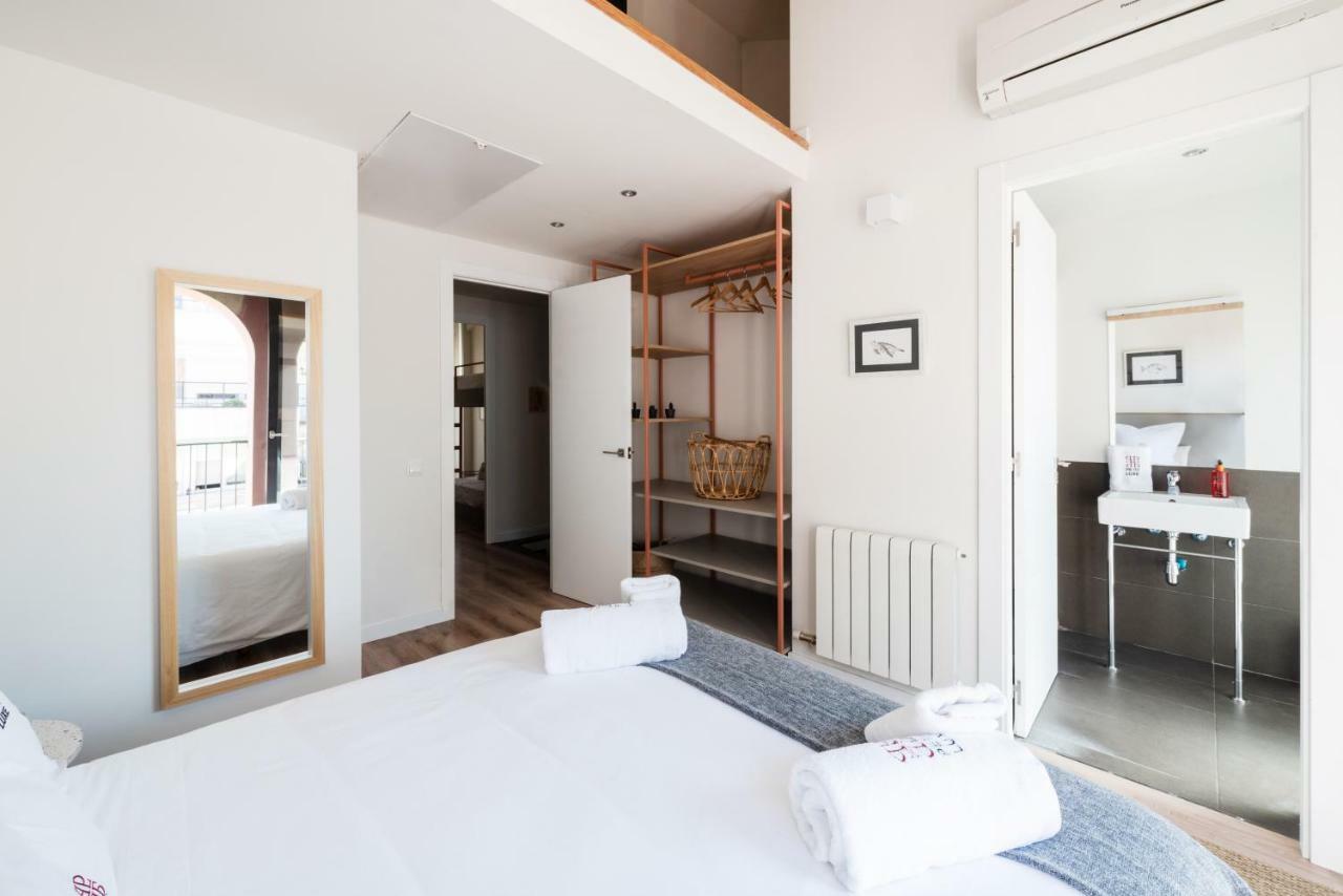 Apartamento Petit Luxe Tobella Dreta Terrassa Exterior foto